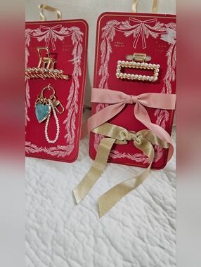 A New Day Hair Accesories